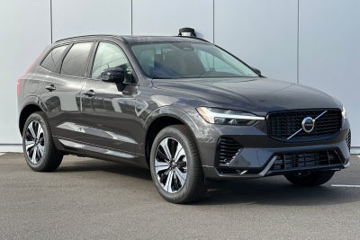2025 Volvo XC60 Plug-In Hybrid T8 Core