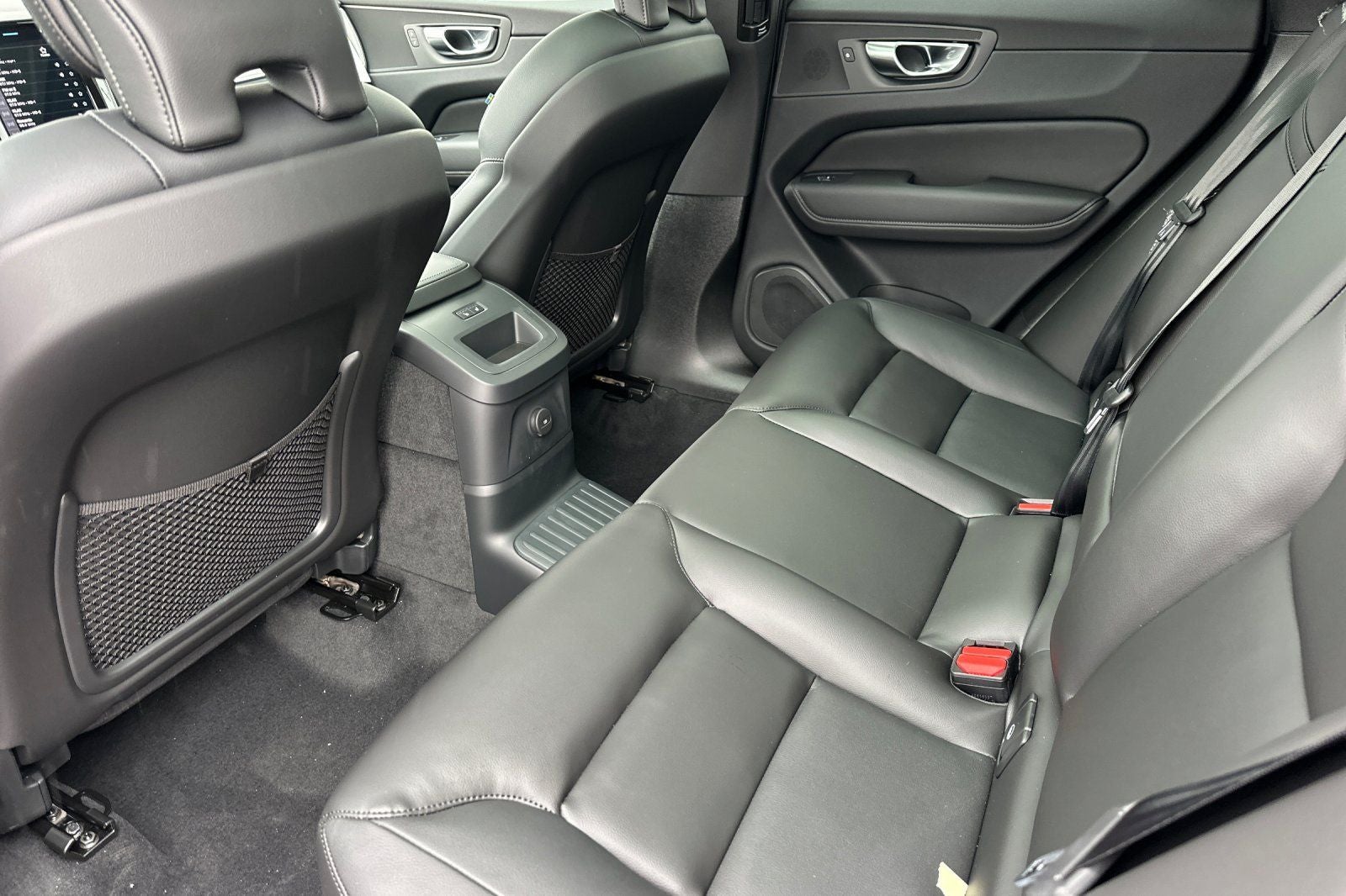 2025 Volvo XC60 Plug-In Hybrid T8 Core