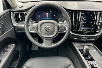 2025 Volvo XC60 Plug-In Hybrid T8 Core