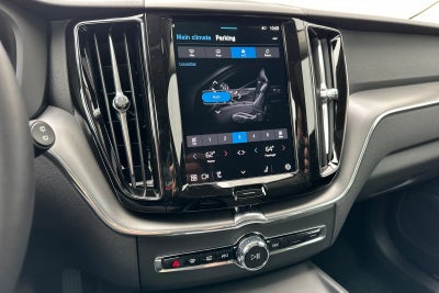 2025 Volvo XC60 Plug-In Hybrid T8 Core