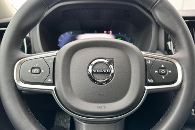 2025 Volvo XC60 Plug-In Hybrid T8 Core