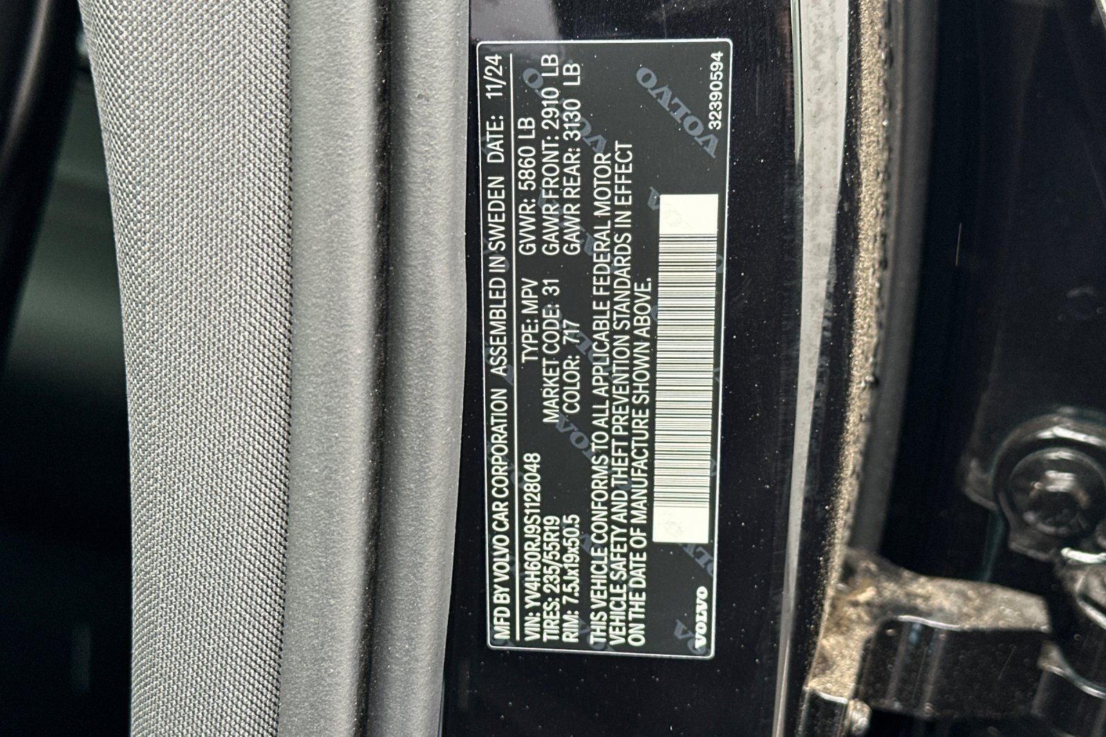 2025 Volvo XC60 Plug-In Hybrid T8 Core