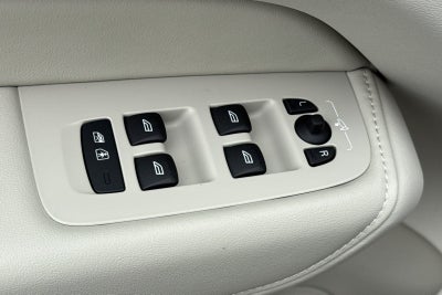 2026 Volvo XC60 Plug-In Hybrid T8 Ultra