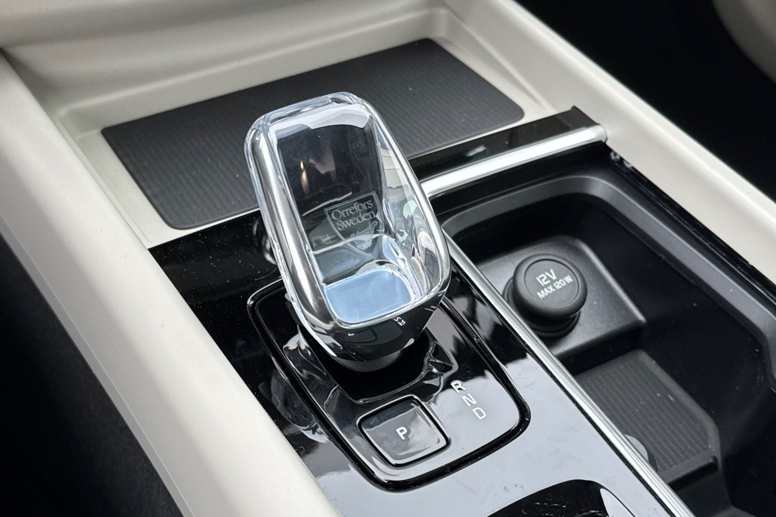 2026 Volvo XC60 Plug-In Hybrid T8 Ultra