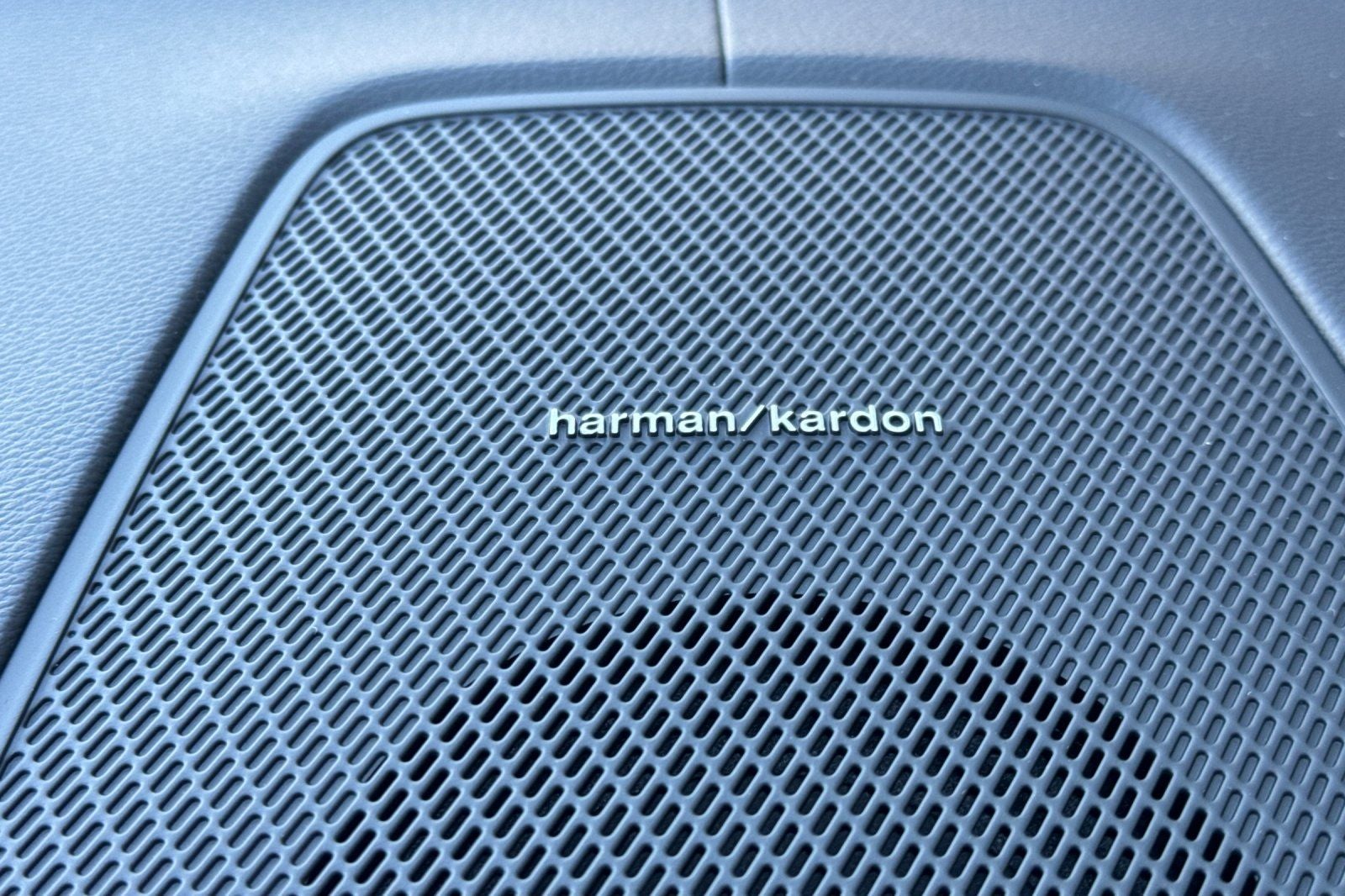 2026 Volvo XC60 Plug-In Hybrid T8 Ultra