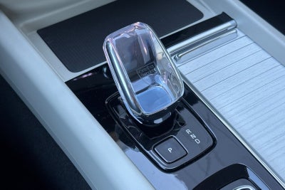 2026 Volvo XC60 Plug-In Hybrid T8 Ultra