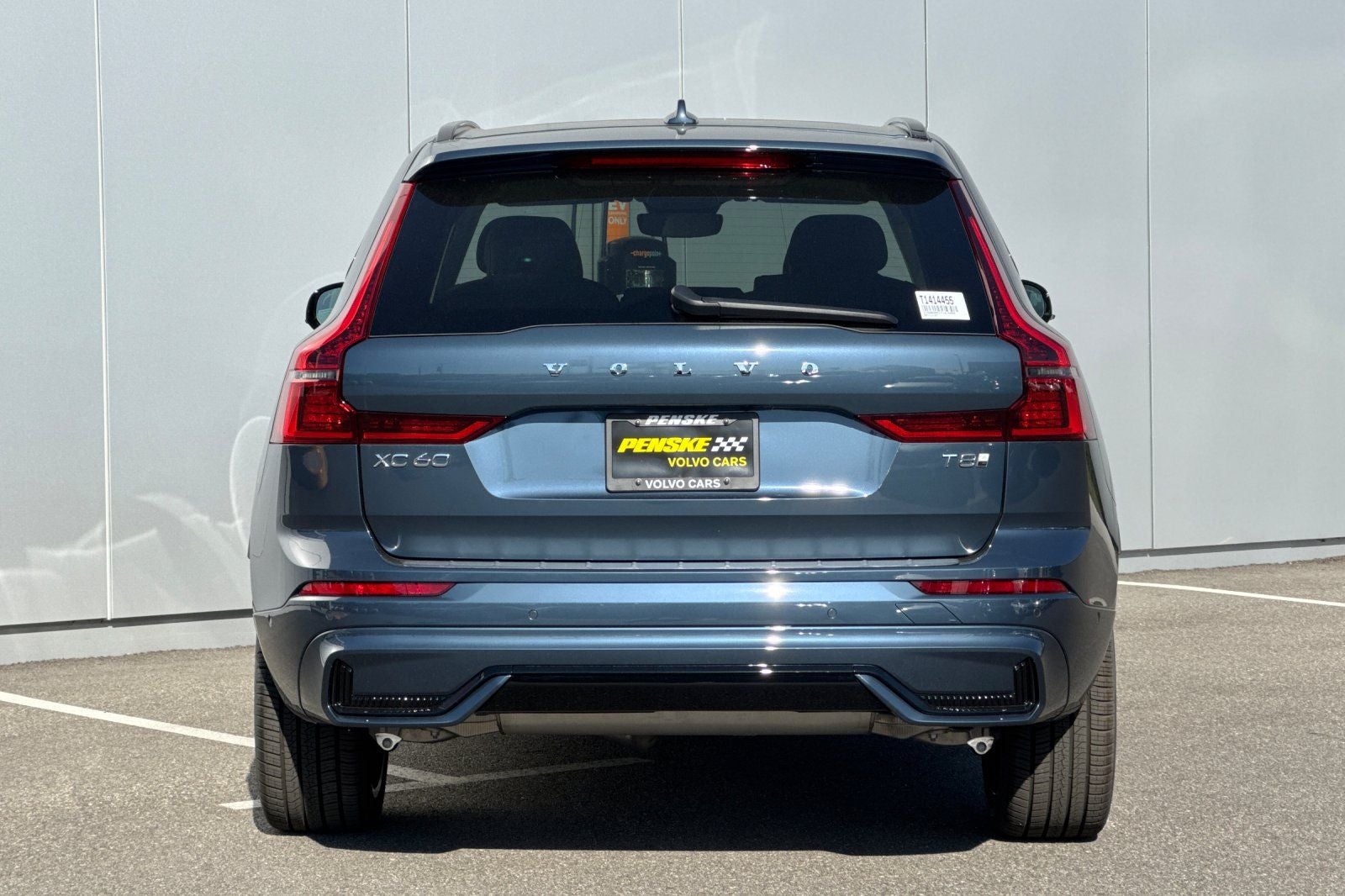 2026 Volvo XC60 Plug-In Hybrid T8 Ultra