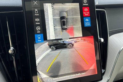 2026 Volvo XC60 Plug-In Hybrid T8 Ultra