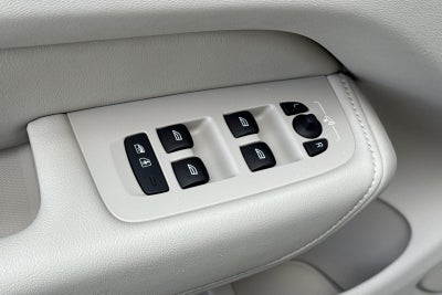 2026 Volvo XC60 Plug-In Hybrid T8 Ultra