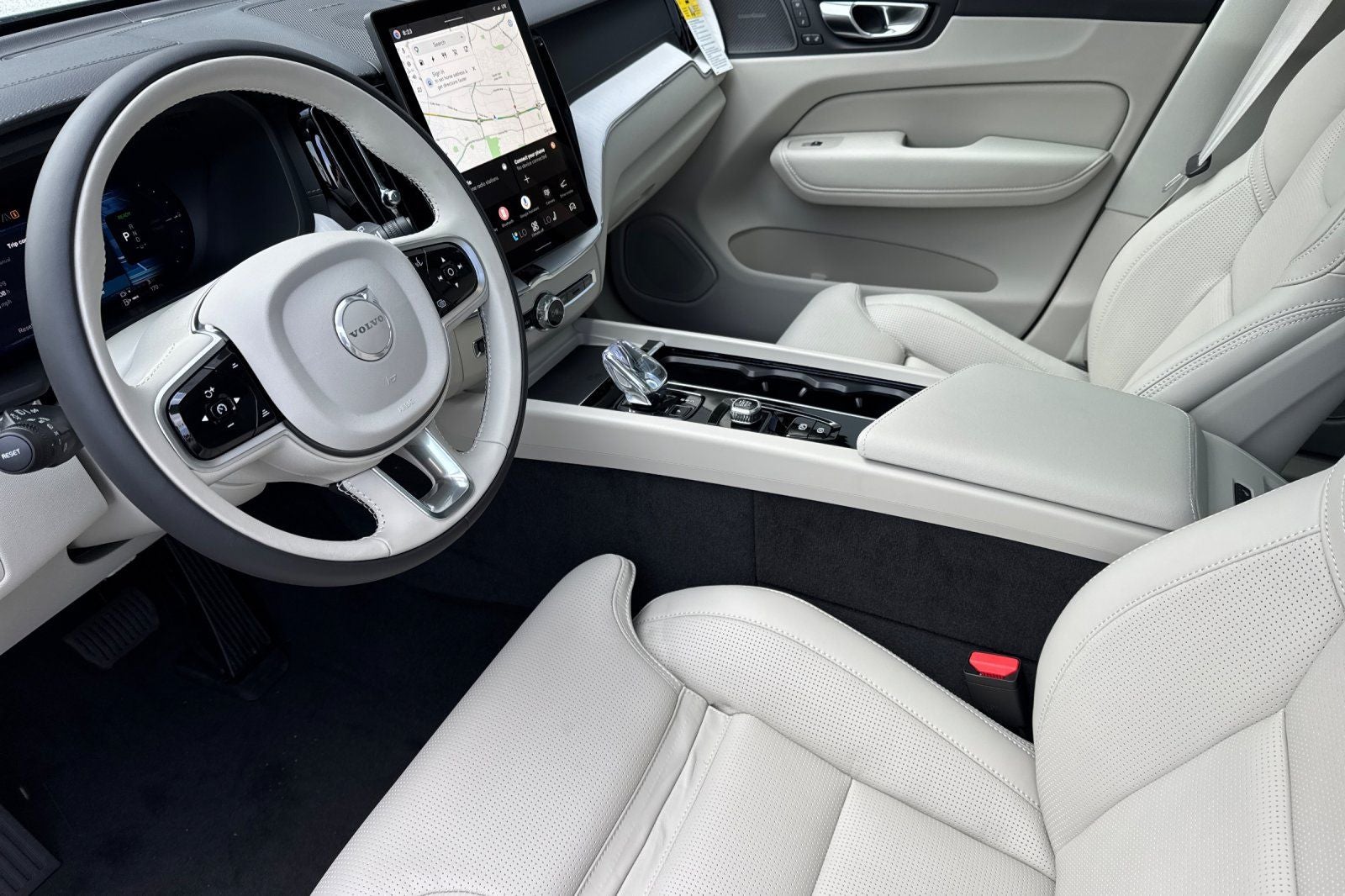 2026 Volvo XC60 Plug-In Hybrid T8 Ultra