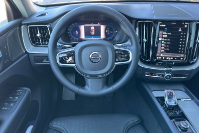 2025 Volvo XC60 Plug-In Hybrid T8 Ultra