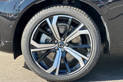 2025 Volvo XC60 Plug-In Hybrid T8 Ultra