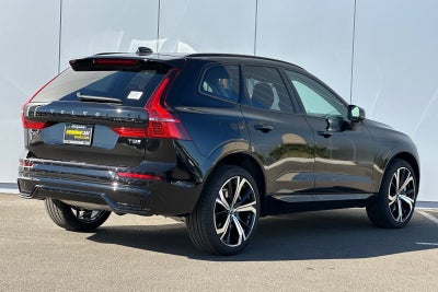 2025 Volvo XC60 Plug-In Hybrid T8 Ultra