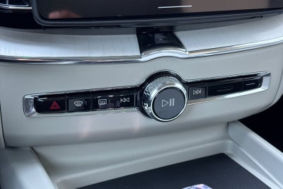 2026 Volvo XC60 Plug-In Hybrid T8 Ultra