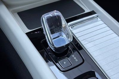 2026 Volvo XC60 Plug-In Hybrid T8 Ultra
