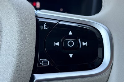 2026 Volvo XC60 Plug-In Hybrid T8 Ultra