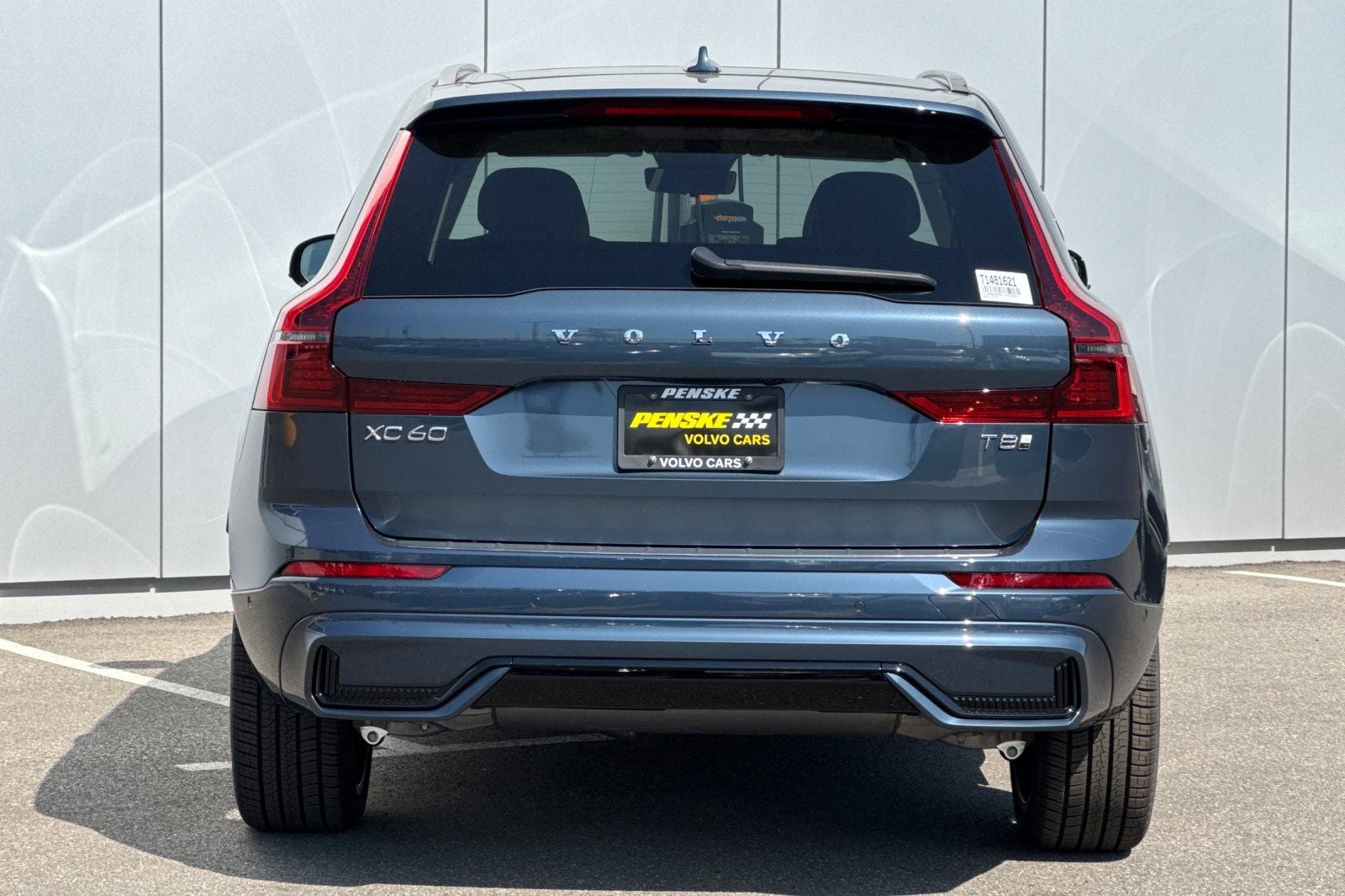 2026 Volvo XC60 Plug-In Hybrid T8 Ultra