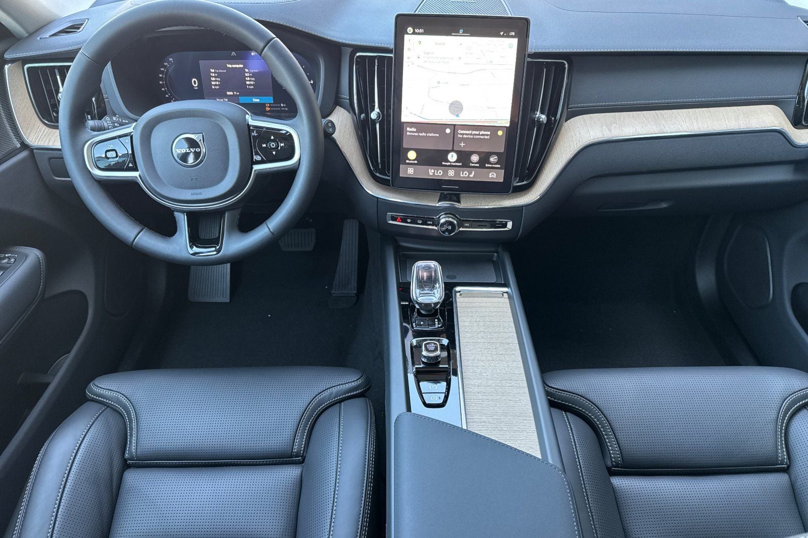 2026 Volvo XC60 Plug-In Hybrid T8 Ultra
