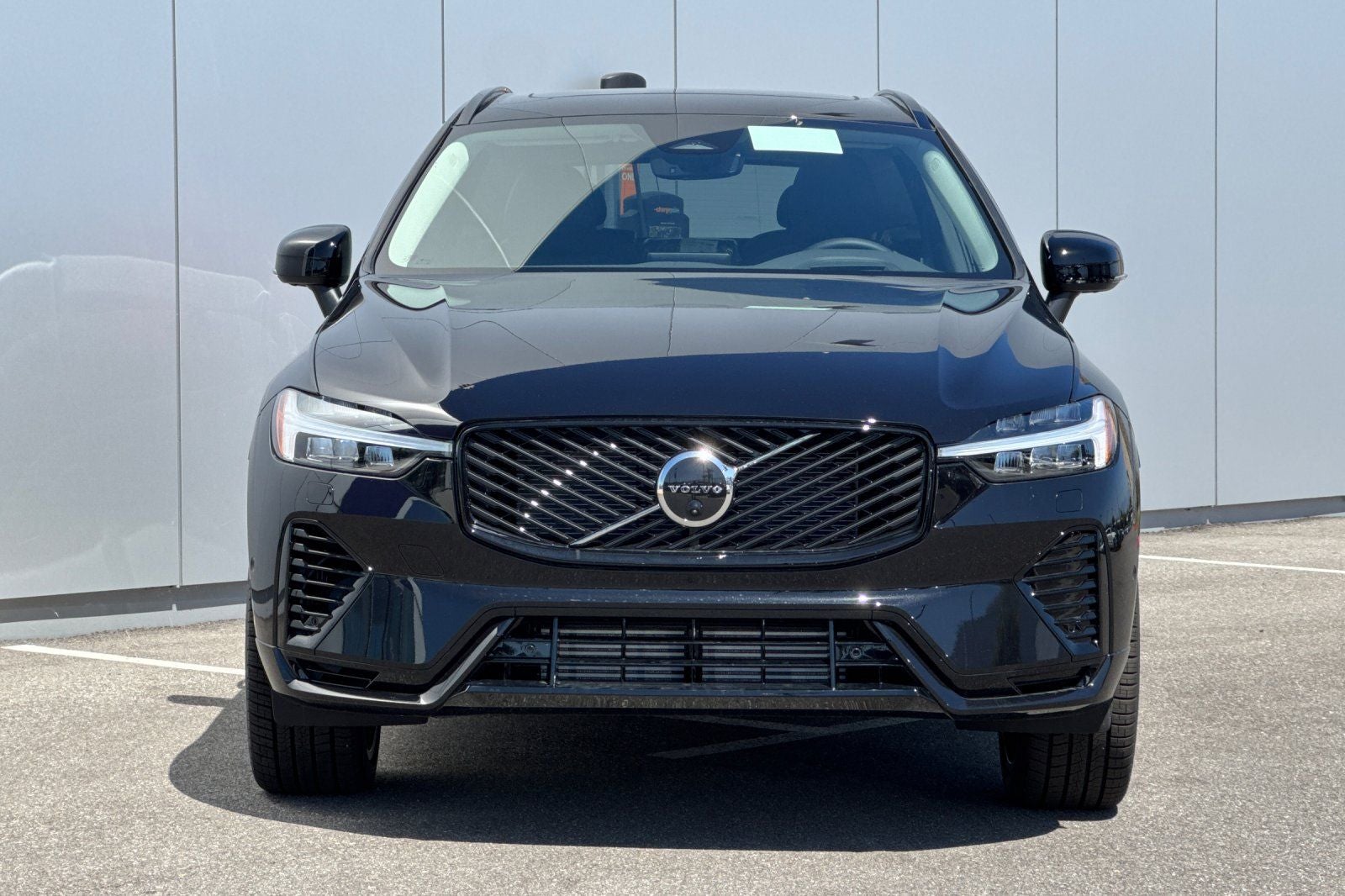2026 Volvo XC60 Plug-In Hybrid T8 Ultra