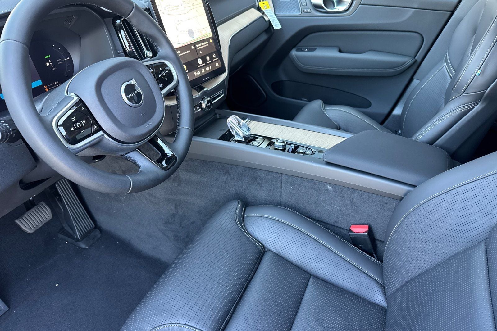 2026 Volvo XC60 Plug-In Hybrid T8 Ultra