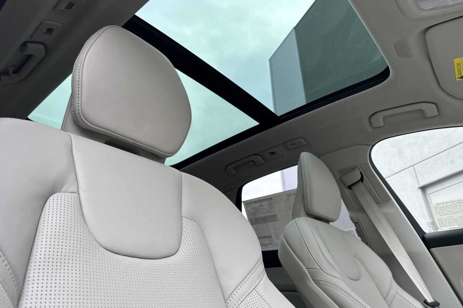 2026 Volvo XC60 Plug-In Hybrid T8 Ultra