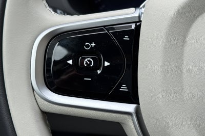 2026 Volvo XC60 Plug-In Hybrid T8 Ultra