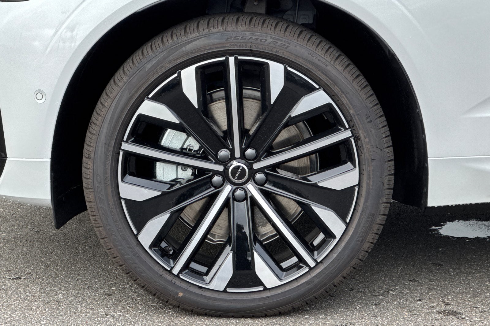 2026 Volvo XC60 Plug-In Hybrid T8 Ultra