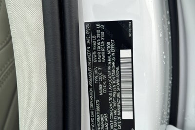 2026 Volvo XC60 Plug-In Hybrid T8 Ultra