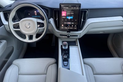 2026 Volvo XC60 Plug-In Hybrid T8 Ultra