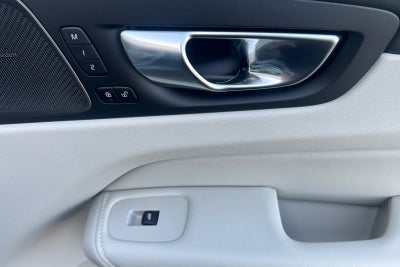 2026 Volvo XC60 Plug-In Hybrid T8 Ultra