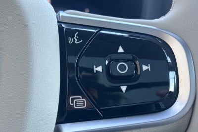 2026 Volvo XC60 Plug-In Hybrid T8 Ultra