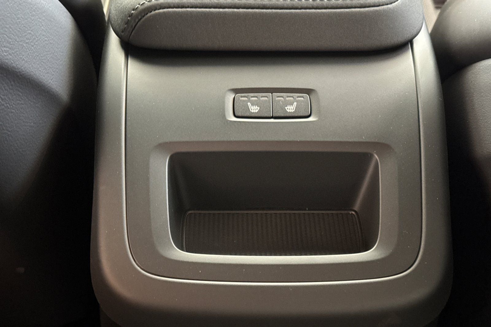 2026 Volvo XC60 Plug-In Hybrid T8 Polestar Engineered