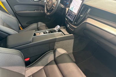 2026 Volvo XC60 Plug-In Hybrid T8 Polestar Engineered