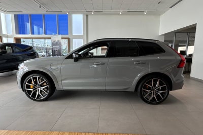 2026 Volvo XC60 Plug-In Hybrid T8 Polestar Engineered