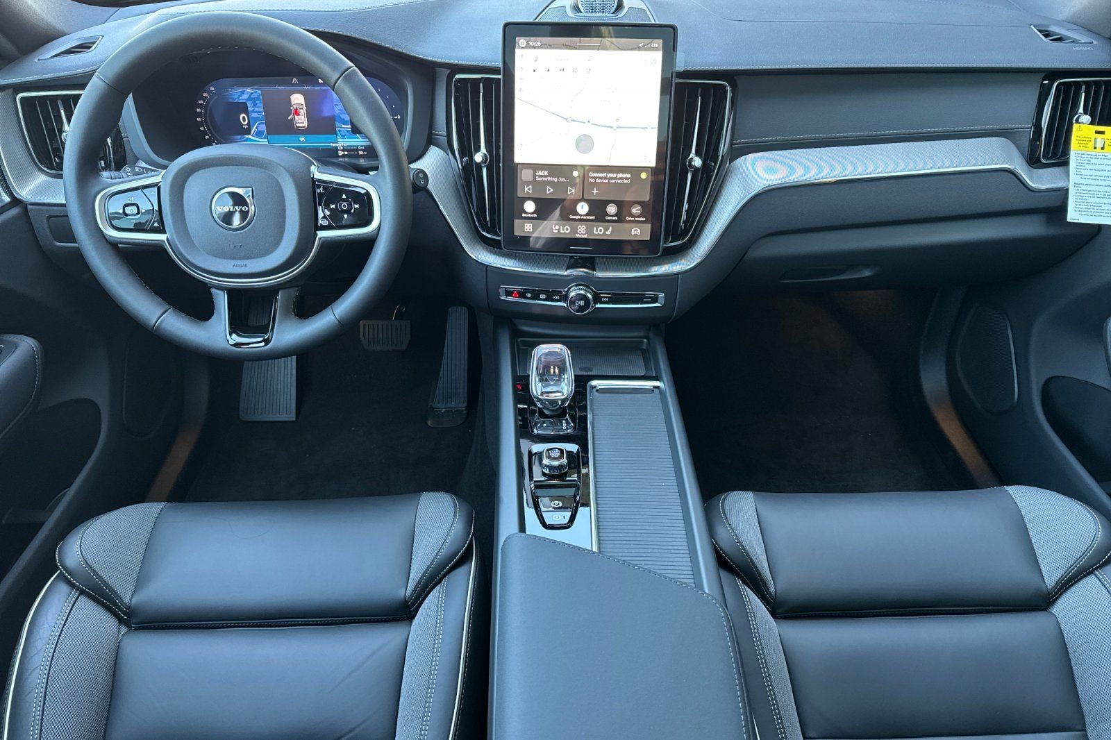 2026 Volvo XC60 Plug-In Hybrid T8 Polestar Engineered