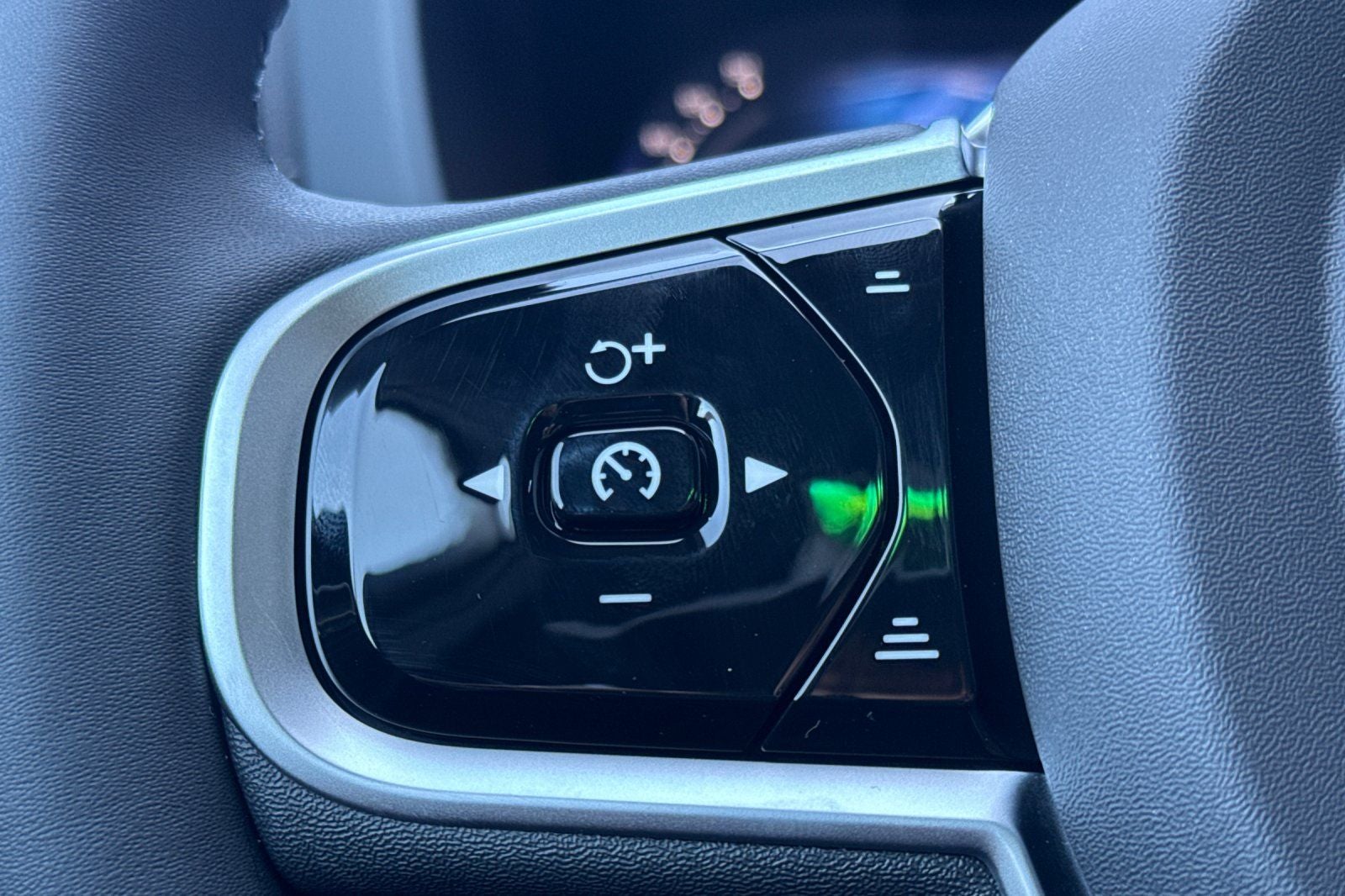 2026 Volvo XC60 Plug-In Hybrid T8 Polestar Engineered
