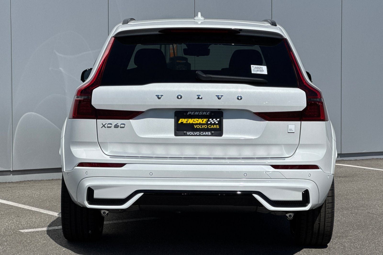 2026 Volvo XC60 Plug-In Hybrid T8 Polestar Engineered