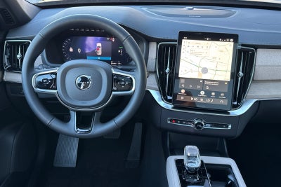 2027 Volvo XC90 Plug-In Hybrid T8 Plus 6 Passenger