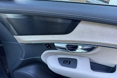 2027 Volvo XC90 Plug-In Hybrid T8 Plus 6 Passenger