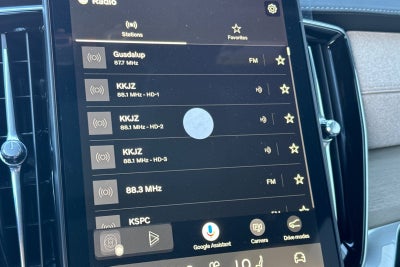 2027 Volvo XC90 Plug-In Hybrid T8 Plus 6 Passenger