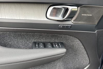 2026 Volvo XC40 B4 Plus