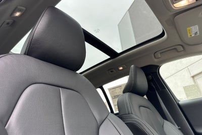 2026 Volvo XC40 B4 Plus