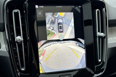 2026 Volvo XC40 B4 Plus