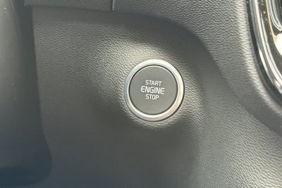 2026 Volvo XC40 B4 Plus