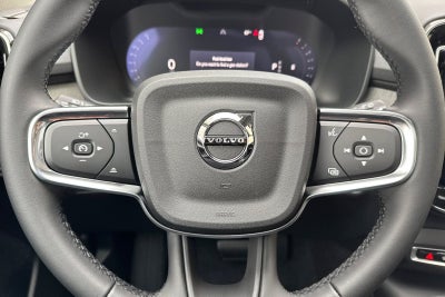 2026 Volvo XC40 B4 Plus