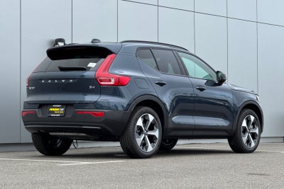 2026 Volvo XC40 B4 Plus