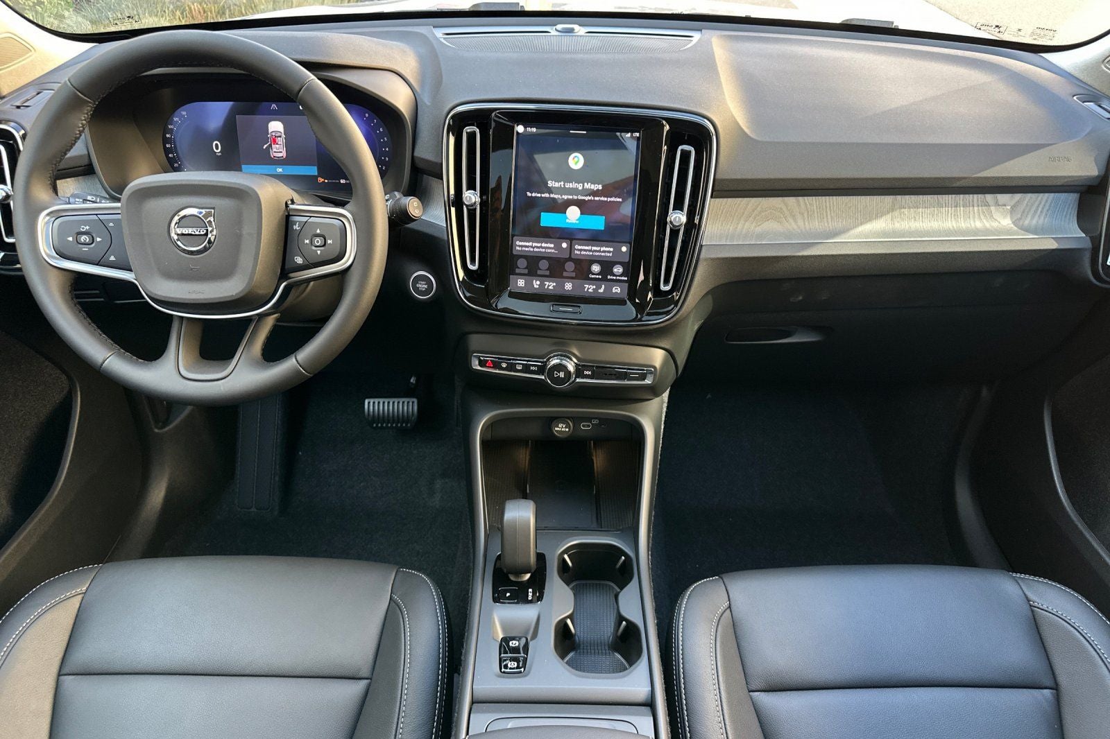 2026 Volvo XC40 B4 Core