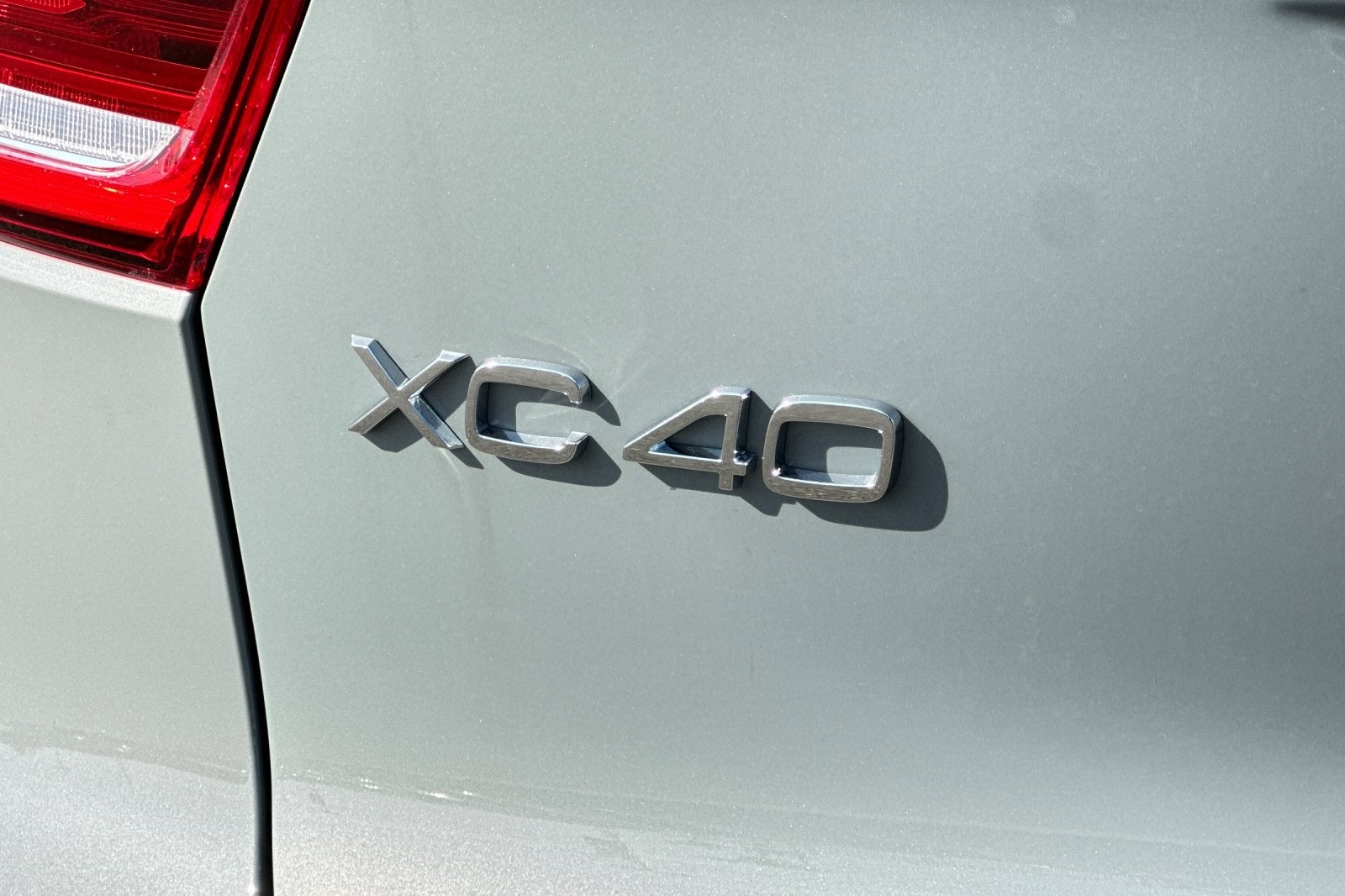 2026 Volvo XC40 B4 Core