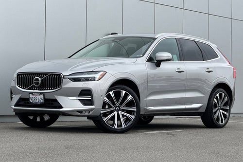 2023 Volvo XC60 B5 Ultimate Bright Theme