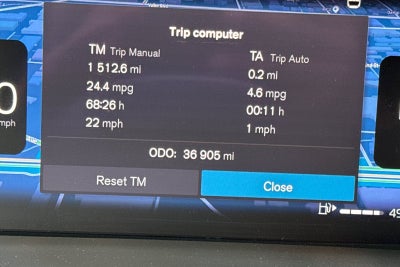 2023 Volvo XC60 B5 Ultimate Bright Theme